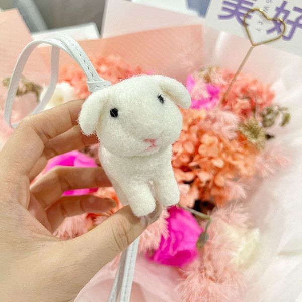 定番 ロエベ カーフスキン バッグチャーム 偽物 lob07081